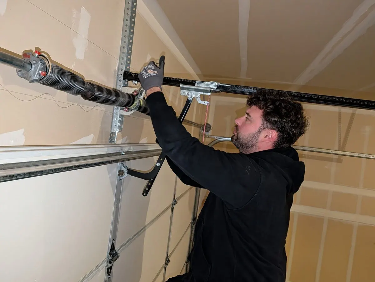 Torsion spring replacement on a Boise garage door